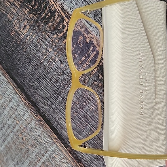 Prive Revaux Gold Readers - Picture 4 of 5